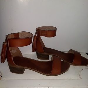 Rock and Candy sandals